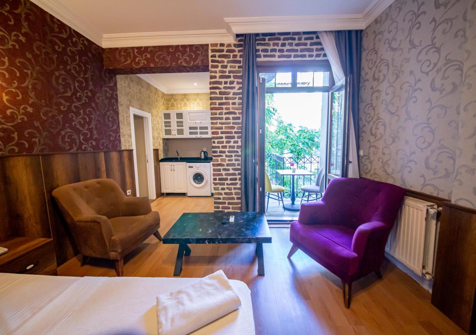 Royal Garden Suite And Hotel Istambul Exterior foto